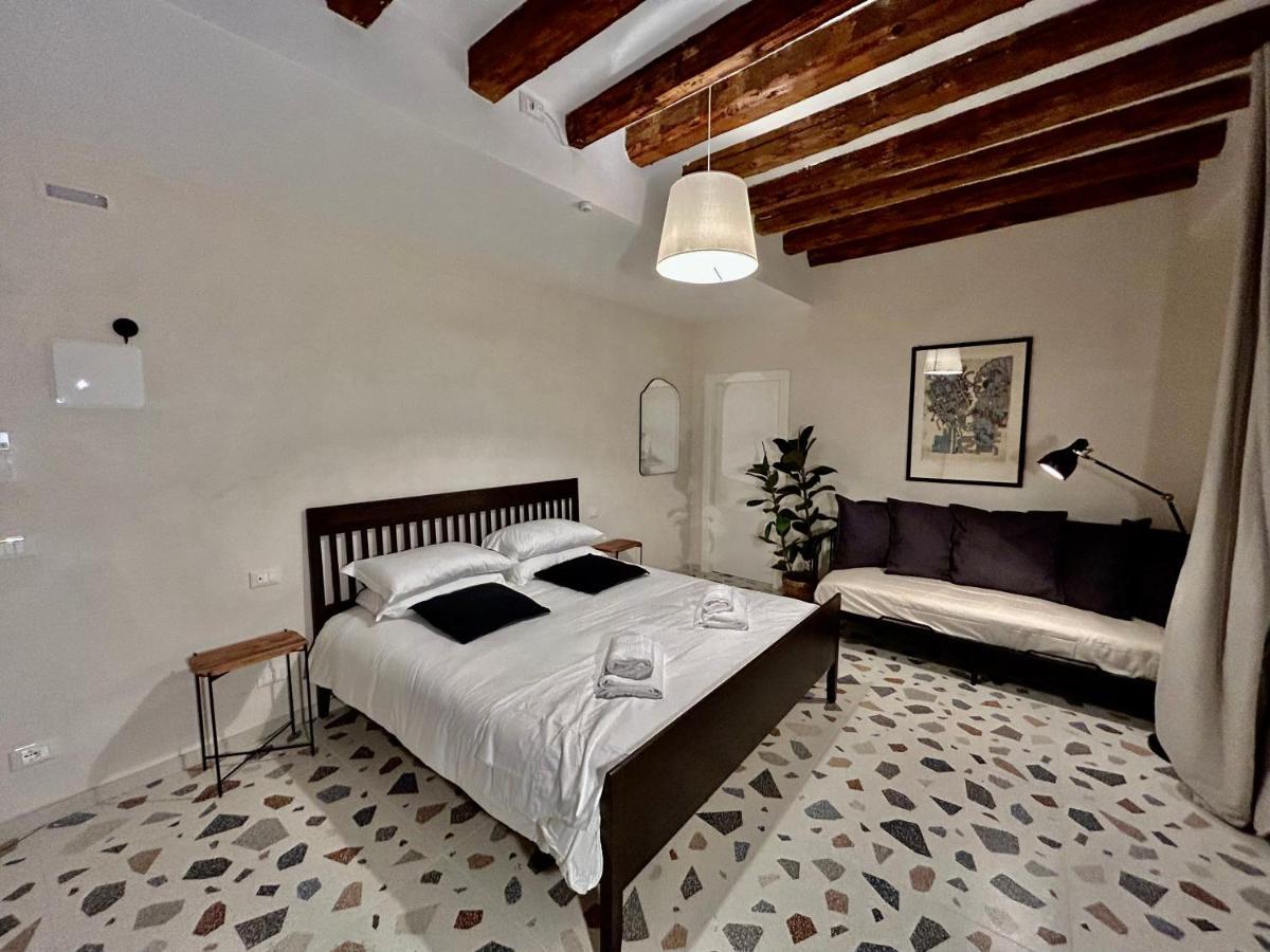 Farini Suites Wi-Fi Venedig Exterior foto