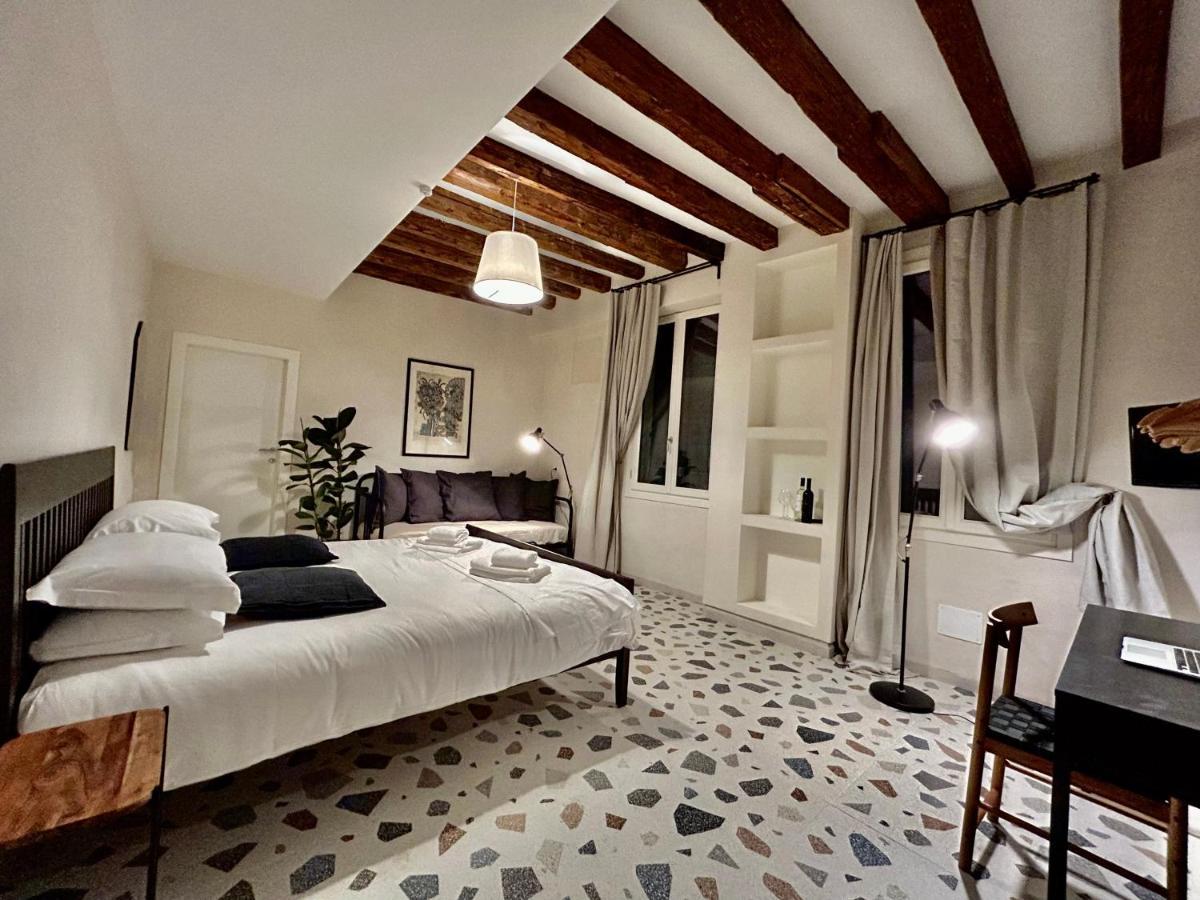 Farini Suites Wi-Fi Venedig Exterior foto