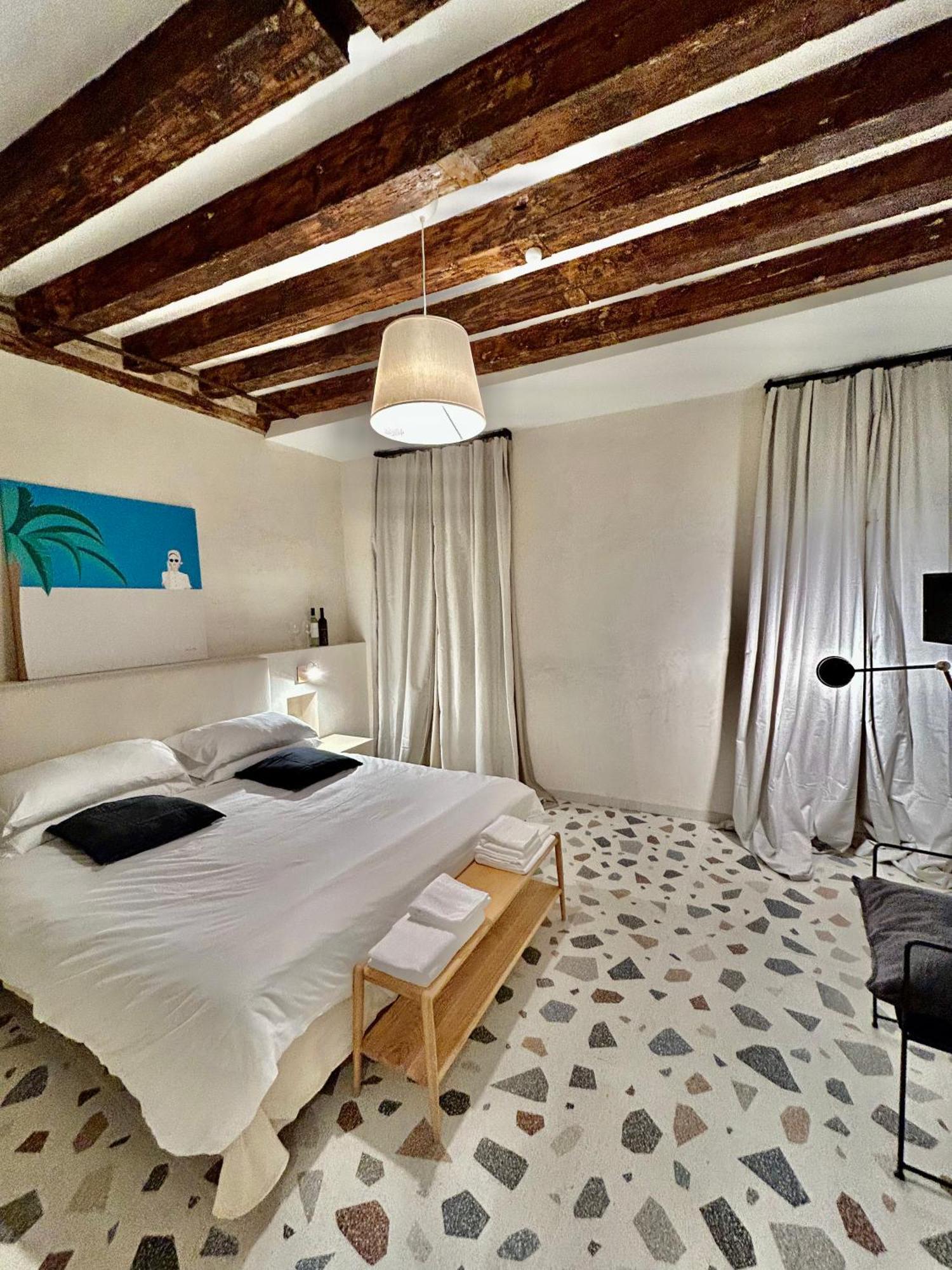 Farini Suites Wi-Fi Venedig Exterior foto